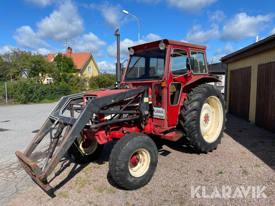 Traktor IH 574 International