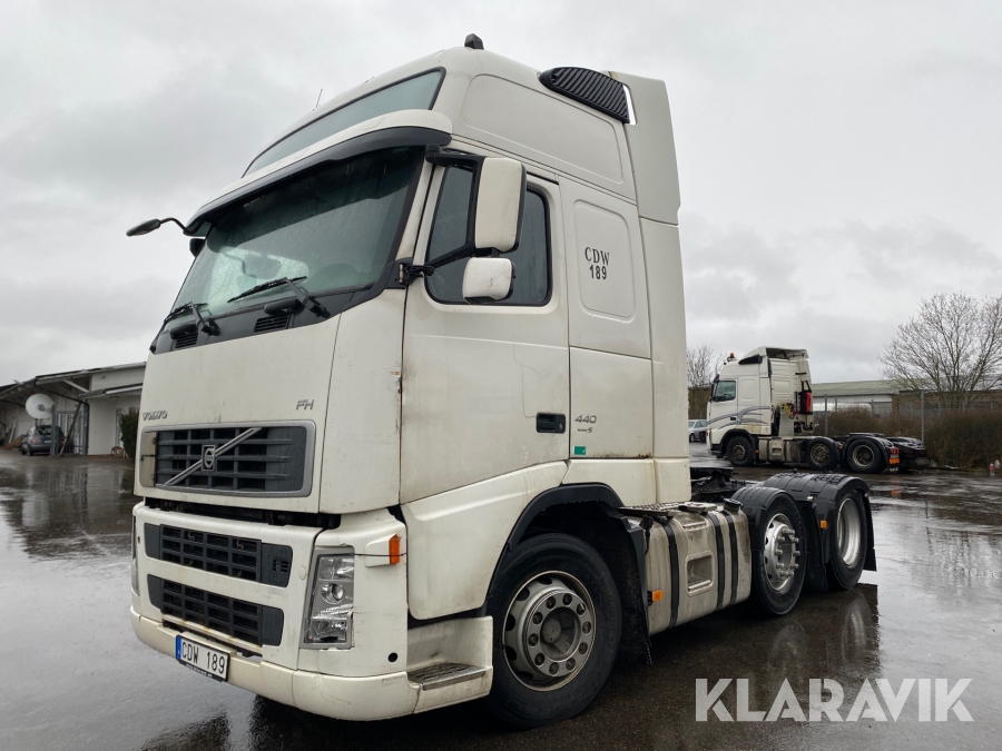 Dragbil Volvo FH-440 6X2