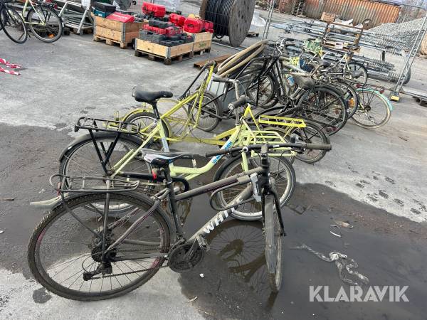 Cyklar & cykekärror Monark/ White / Pilen