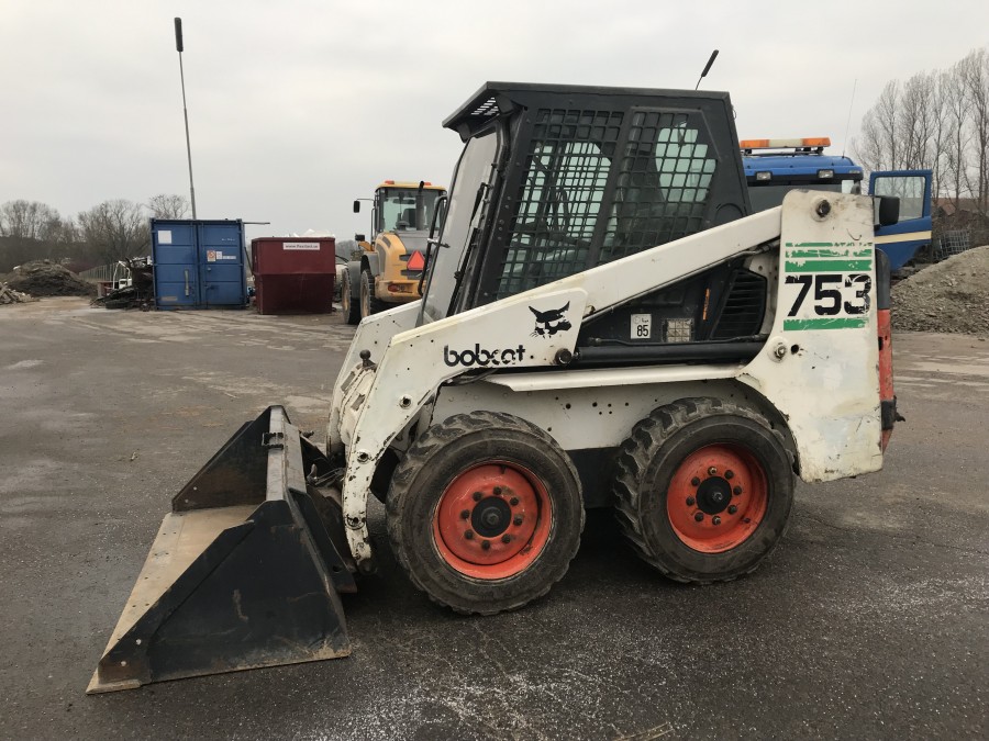 Kompaktlastare Bobcat 753