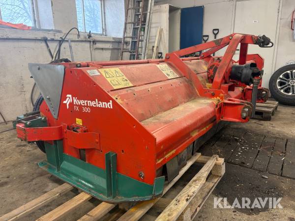 Betesputs Kverneland FX/300 med Y-slagor