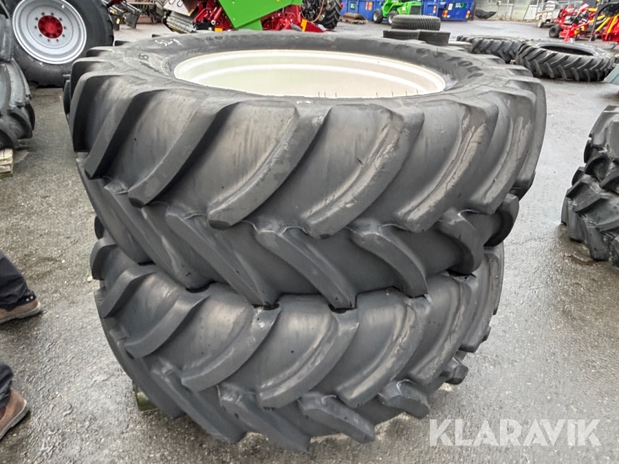 Däck Firestone Maxi Traction 65 - 540/65R34 2st