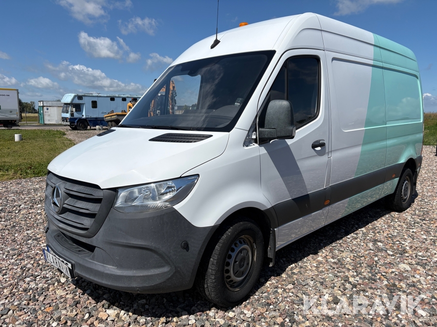 Skåpbil Mercedes-Benz Sprinter 3-T