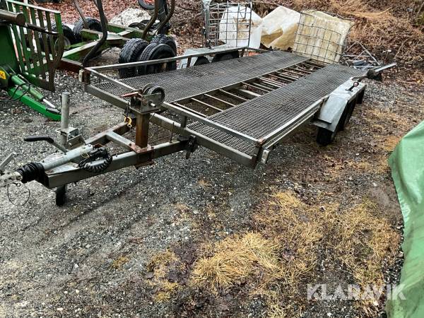 Personbilssläp Heby-trailer 250