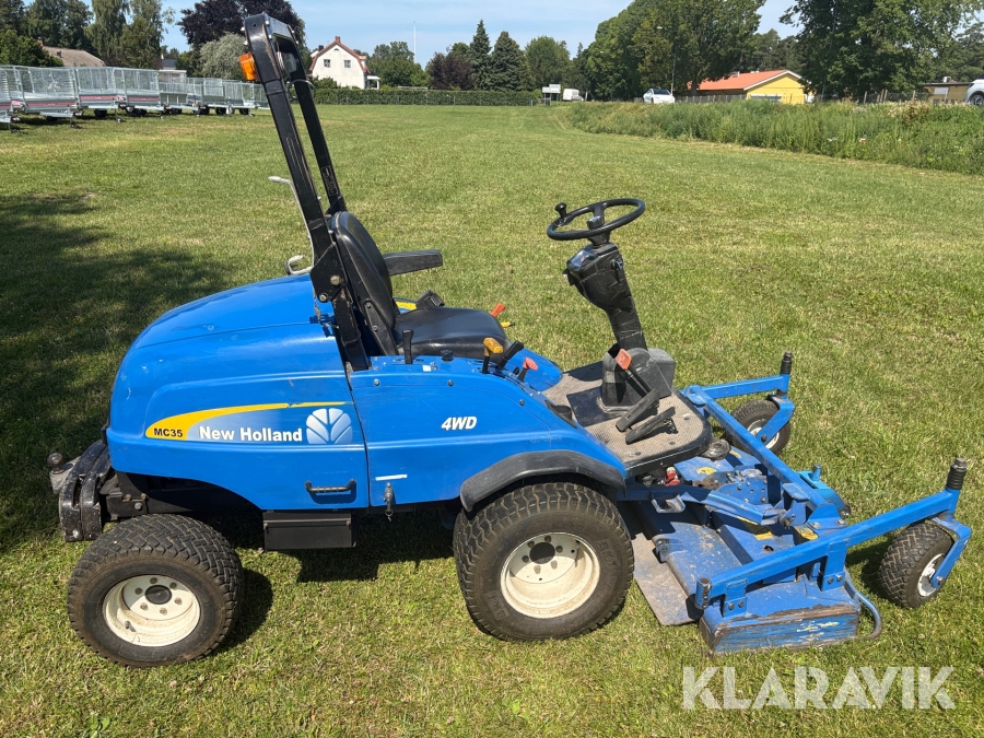 Gräsklippare New Holland MC35 4WD