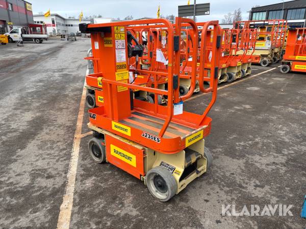 Pelarlift JLG 1230 ES