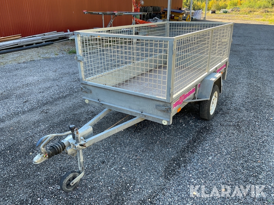 Släpvagn TIAB 2275 med grind