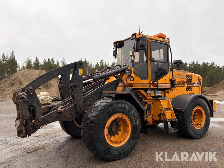 Hjullastare Ljungby Maskin L15 med skevfäste