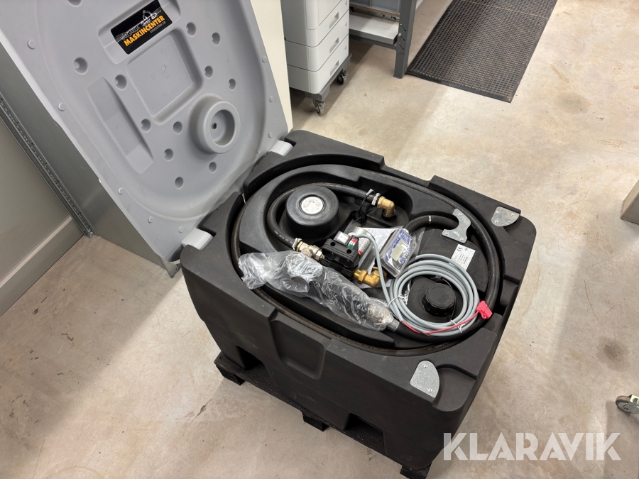 Dieseltank Adam Pumps 220L 12V