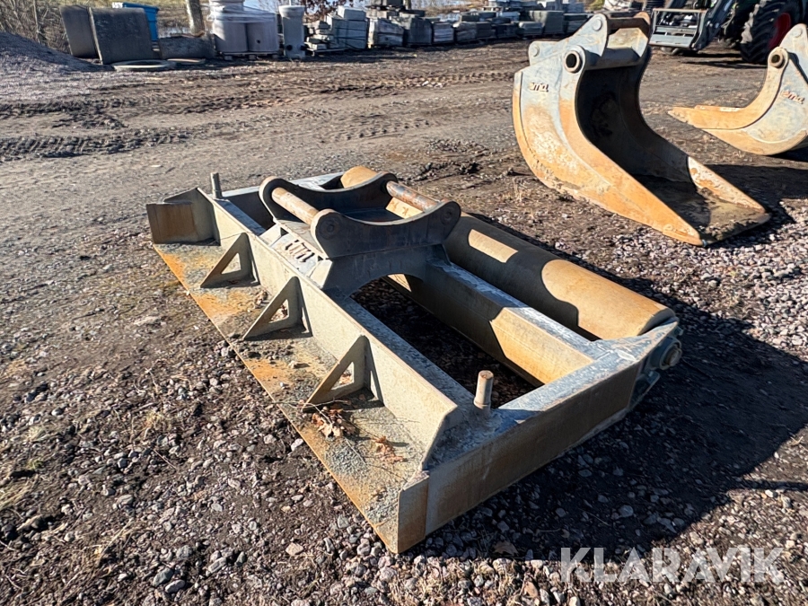 Avjämningsbalk Tjörnarps Smide 2500 S70 med rulle