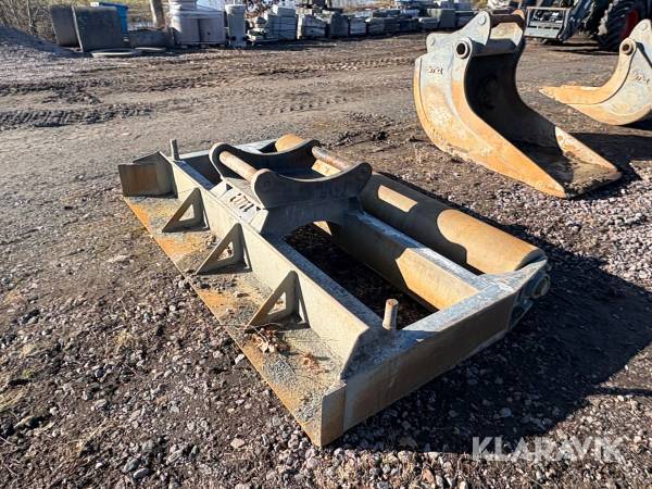 Avjämningsbalk Tjörnarps Smide 2500 S70 med rulle