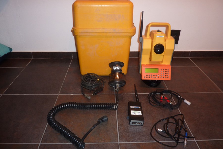 Totalstation Trimble 600 ATS 