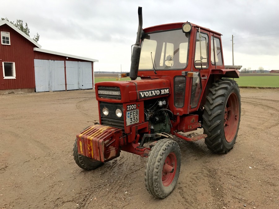 Traktor VOLVO BM 2200