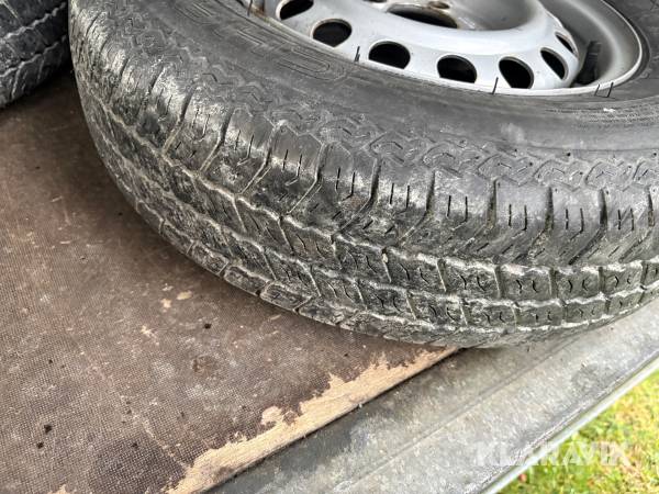 Skåpsläp Thule C5 CE160035B, Orust, Klaravik auktioner