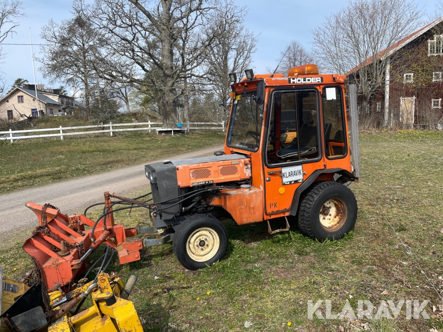 Gårdstraktor Holder P70 med tillbehör