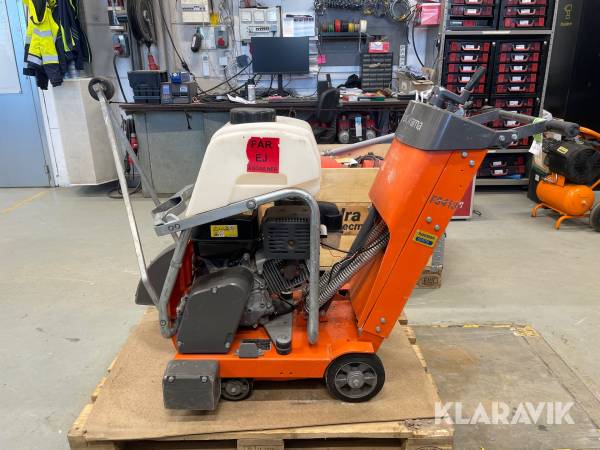 Golvsåg Husqvarna FS413