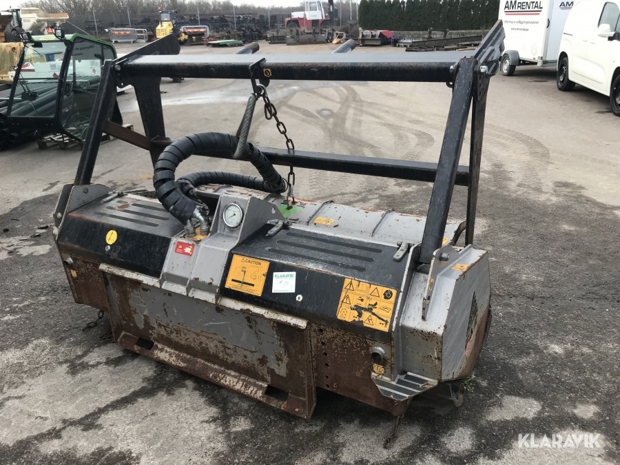 Skogsfräs FAE Bobcat-fäste