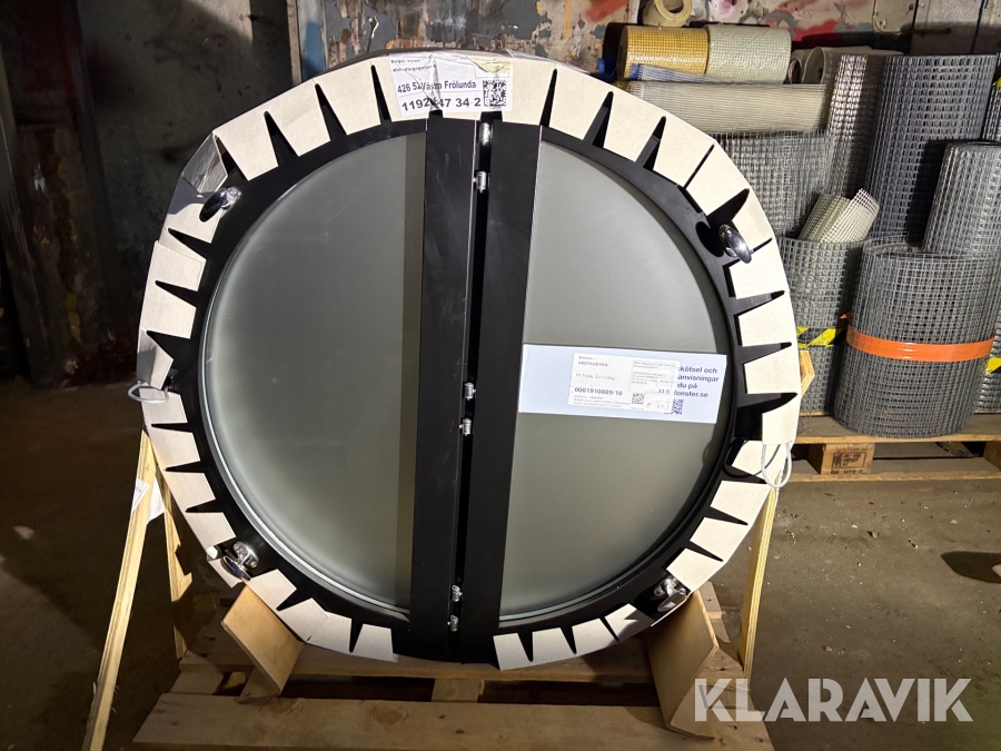 Fönster Elitfönster Runt 960mm öppningsbart 2+1