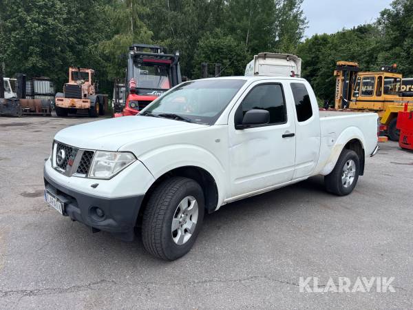 A-Traktor Nissan Navara