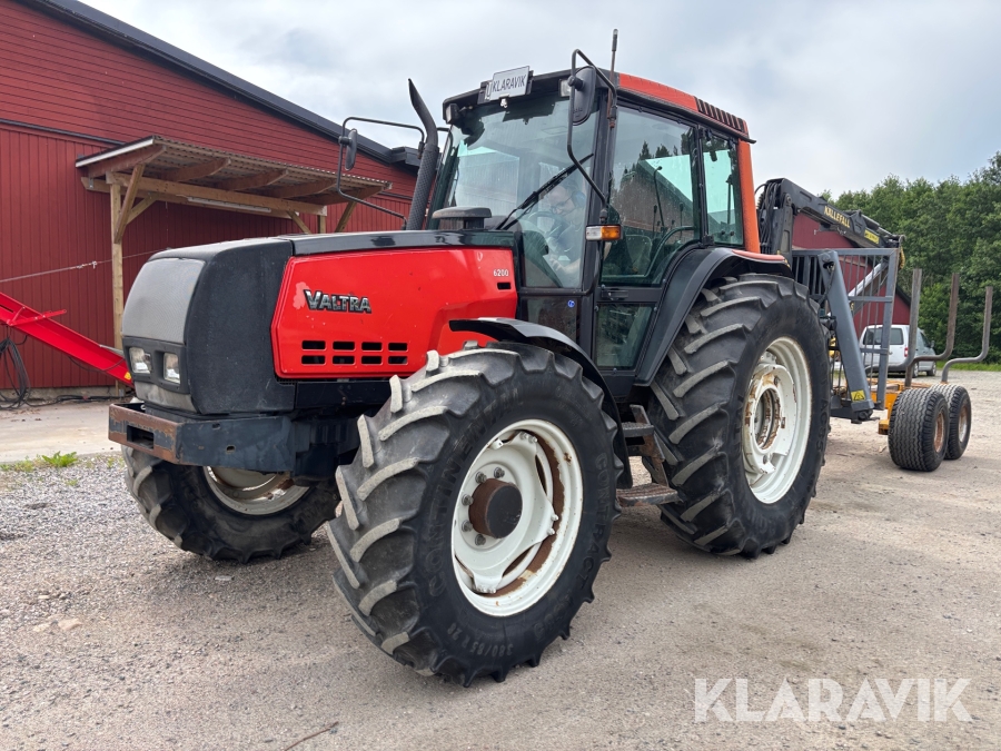 Traktor Valtra 6200-4 4wd