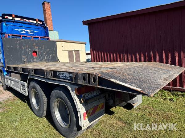 Lastväxlarmaskinflak Cargomecan 16T med fast maskinramp