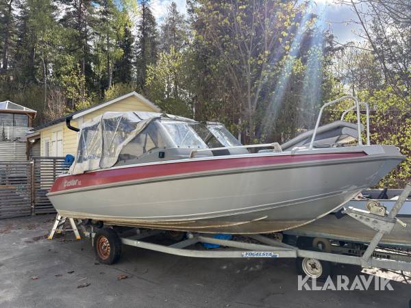 Motorbåt Buster XL