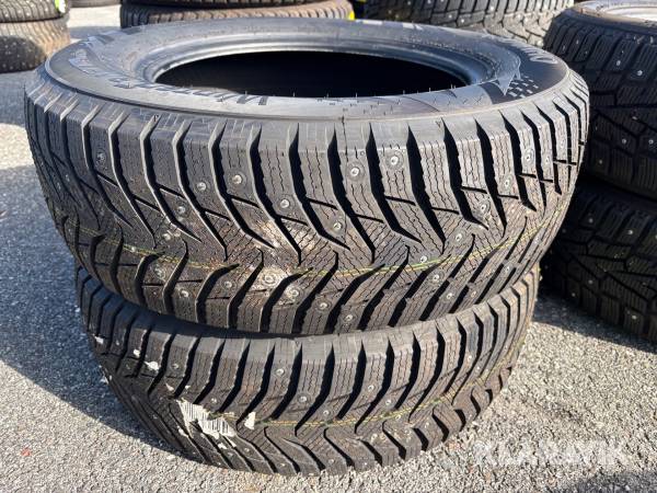 Vinterdäck Kumho 215/65-16 dubb