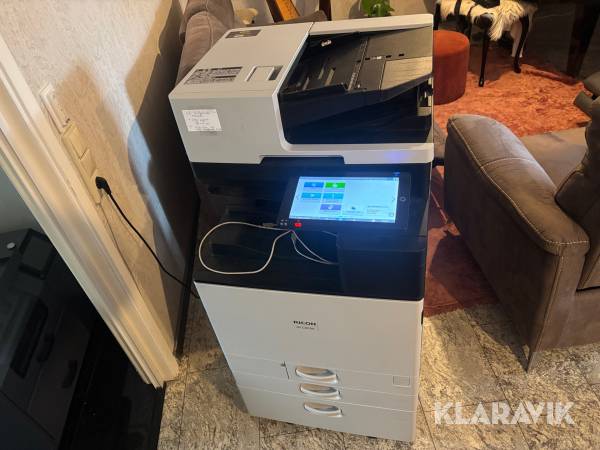 Multifunktionsskrivare Ricoh IM C3010A