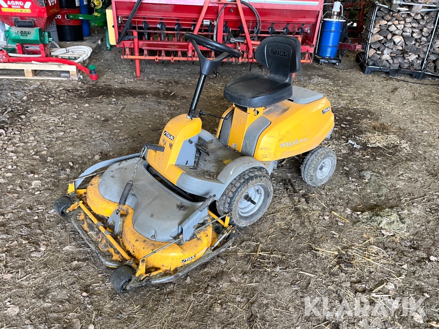 Åkgräsklippare Stiga Villa 12 HST