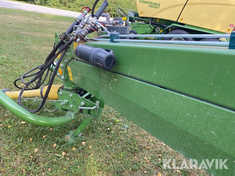 Slåtterkross Krone Easy Cut tTS360 CV med matta