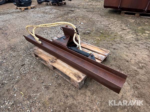 Planeringsbalk med tiltfäste S40