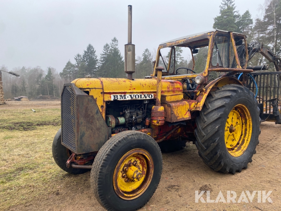 Traktor Volvo BM Bison 470
