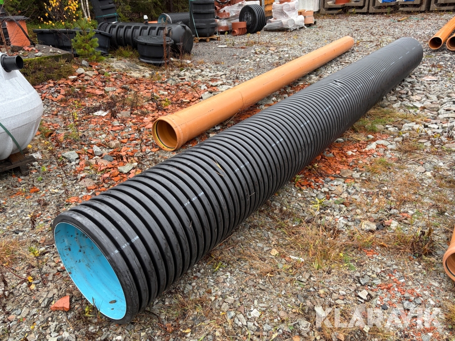 Vägtrumma Pipelife 573/500 x 6000 mm SN8 1 st