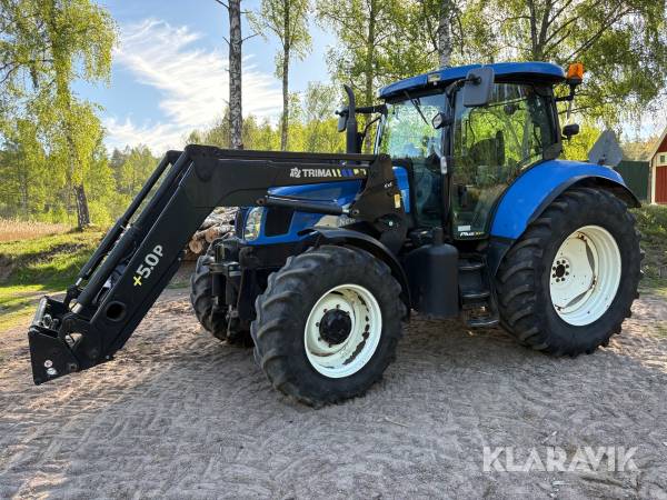 Traktor New Holland TS135A
