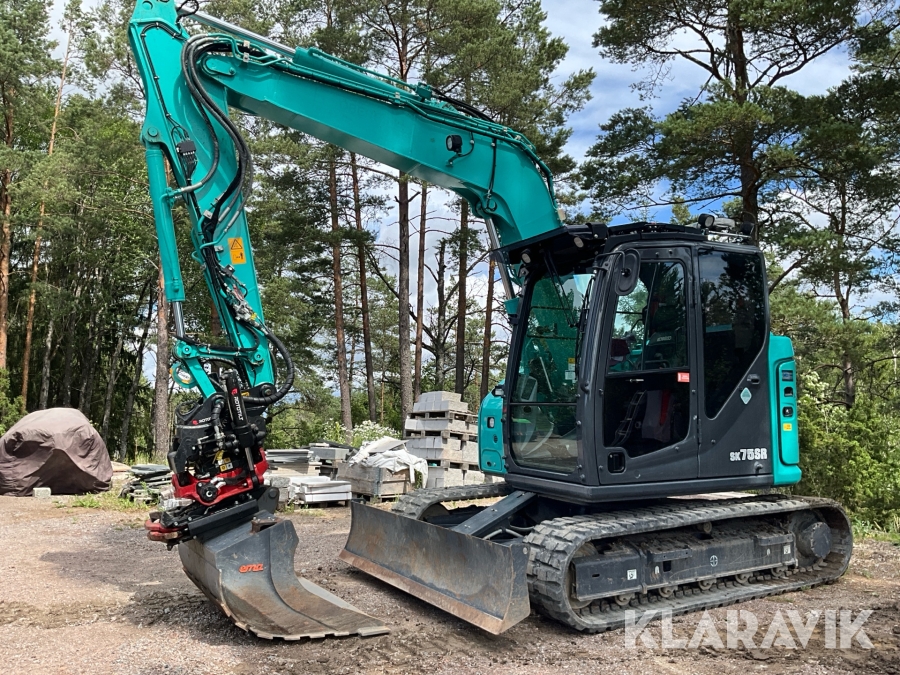 Grävmaskin Kobelco SK75SR-7 med Rototilt och redskap