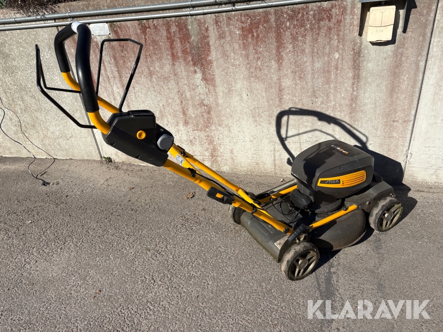 Gräsklippare Stiga MCS470 ATR med 2st nya batterier