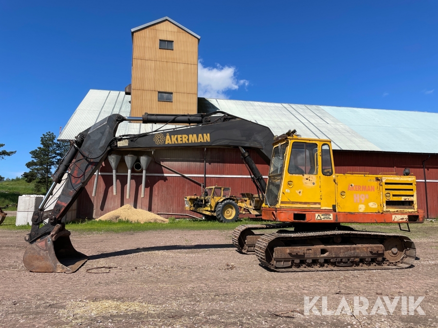 Grävmaskin Åkerman H9B