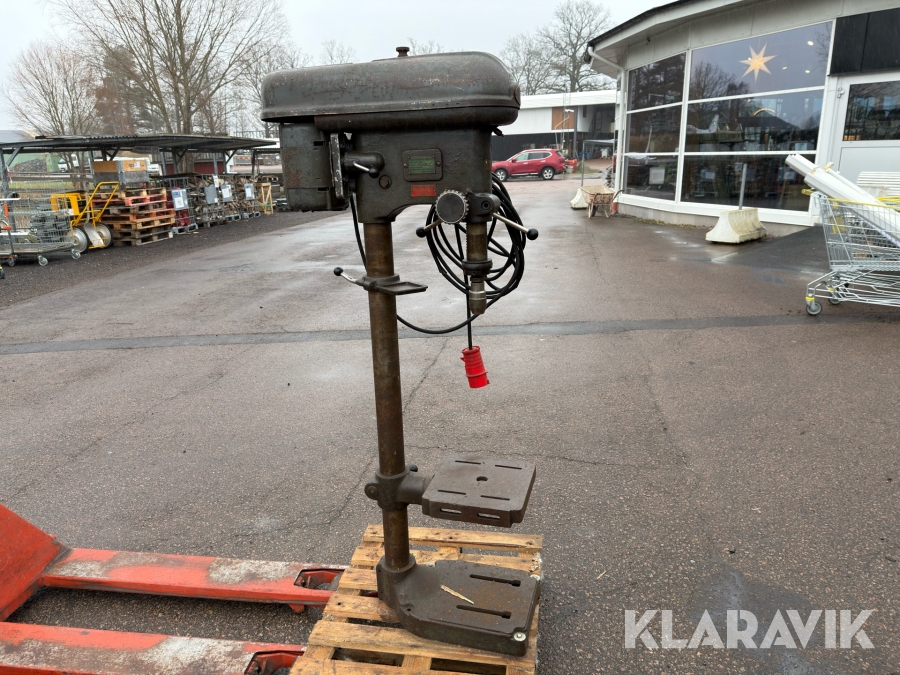 Pelarborrmaskin B. Elliott & Co