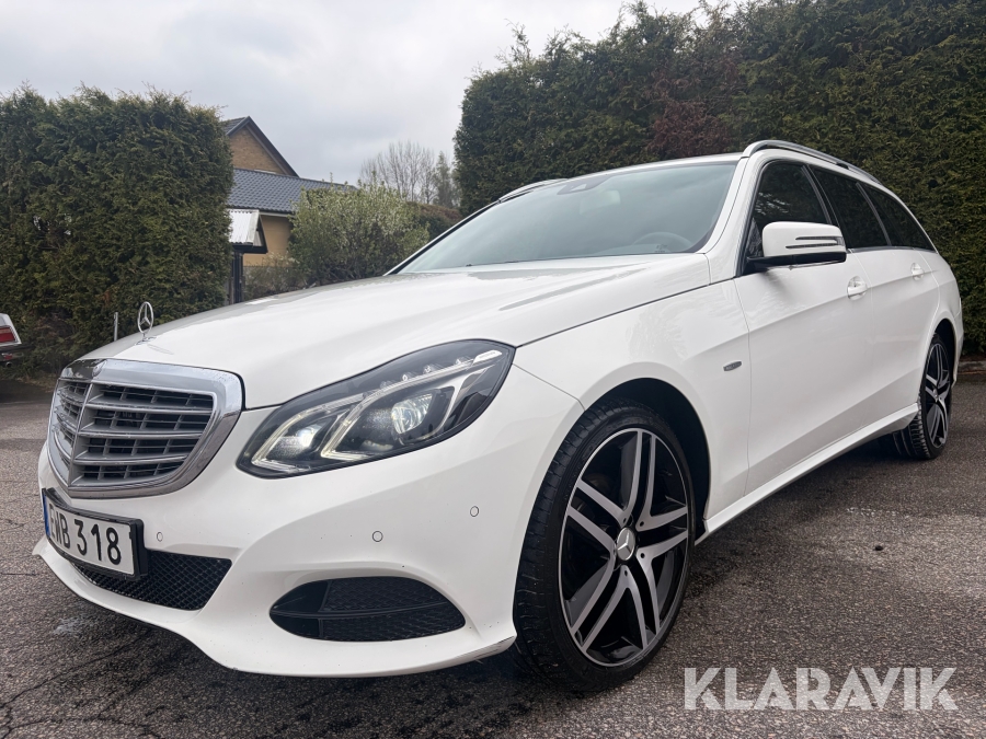 Mercedes-Benz E 220