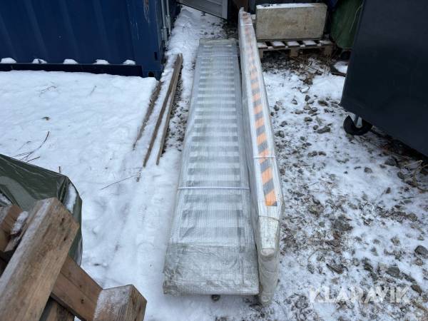 Lastramper Deleks 3 m 2st