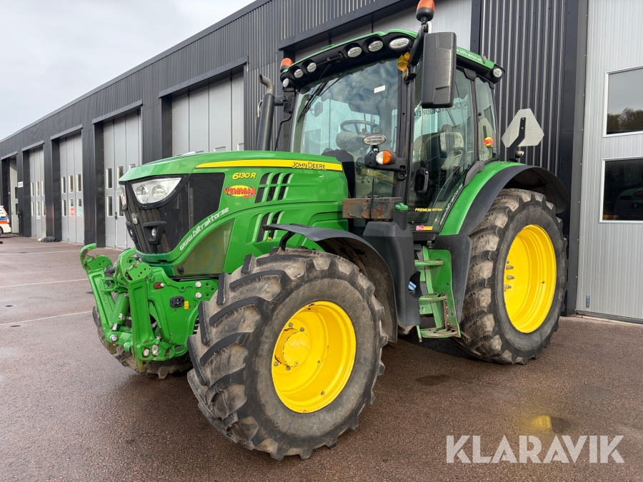 Traktor John Deere 6130R