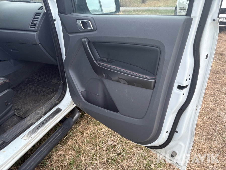 Pickup Ford Ranger WIldtrak 3.6 6 auto nybesiktigad