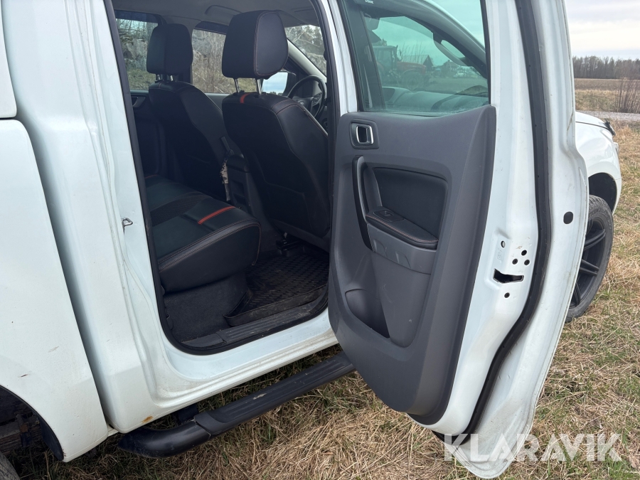 Pickup Ford Ranger WIldtrak 3.6 6 auto nybesiktigad