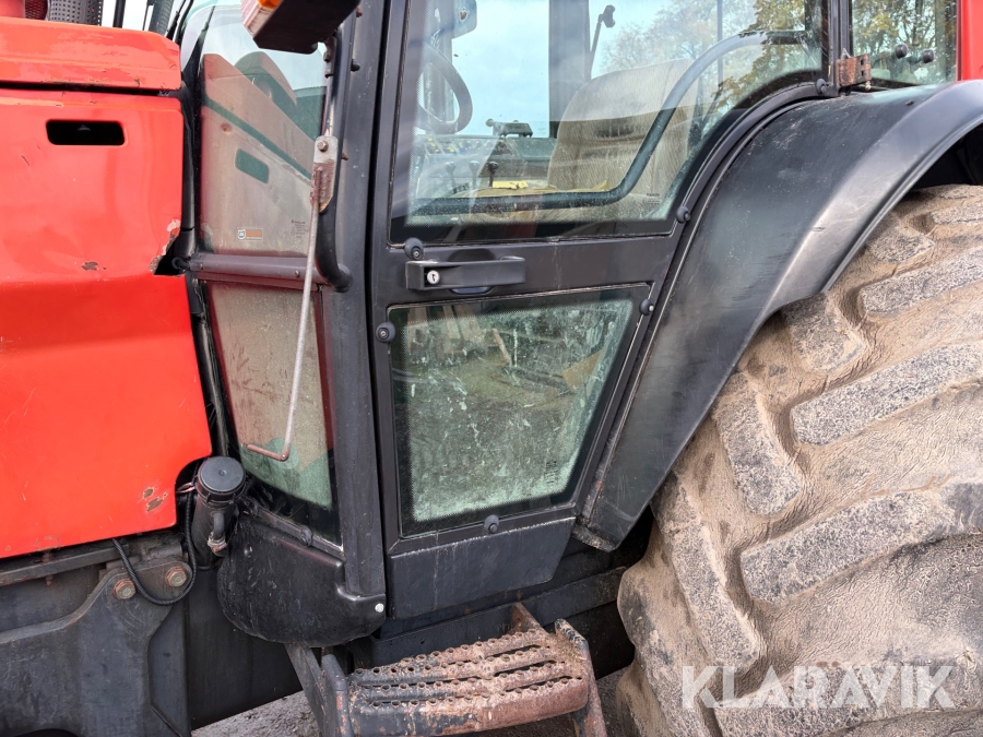 Traktor Valtra Valmet 8950 Intercooler