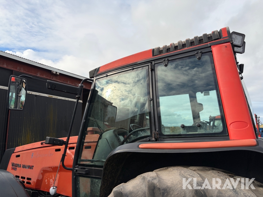 Traktor Valtra Valmet 8950 Intercooler