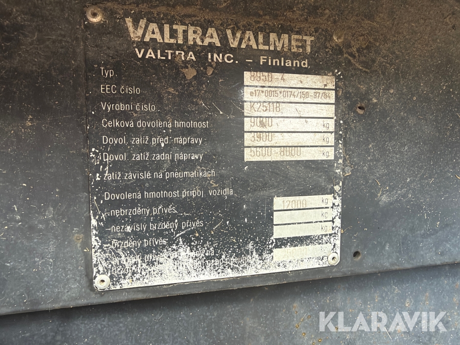Traktor Valtra Valmet 8950 Intercooler