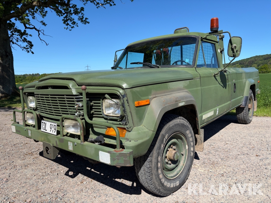 Veteranbil Jeep J20 truck 27/7600 Nybesiktigad