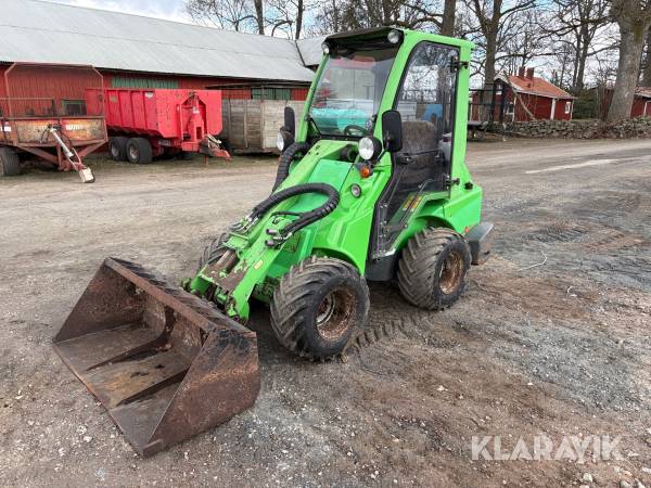 Kompaktlastare Avant 635