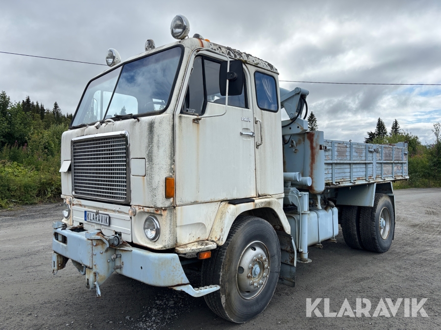Kranbil Volvo F88