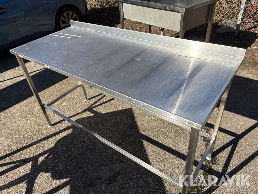 Arbetsbord till restaurangkök